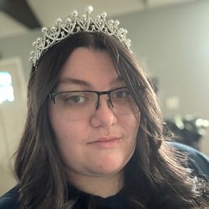 Meet your Posher, Alison